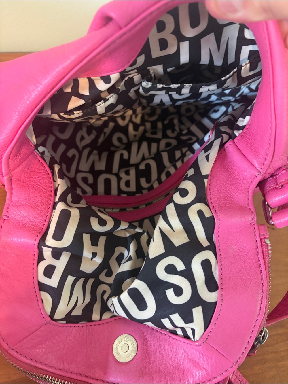 Marc by Marc Jacobs Hot Pink Leather Shoulder Bag - Picture 5 of 5